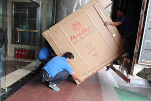 锦山镇钢琴贵重工艺品无忧运